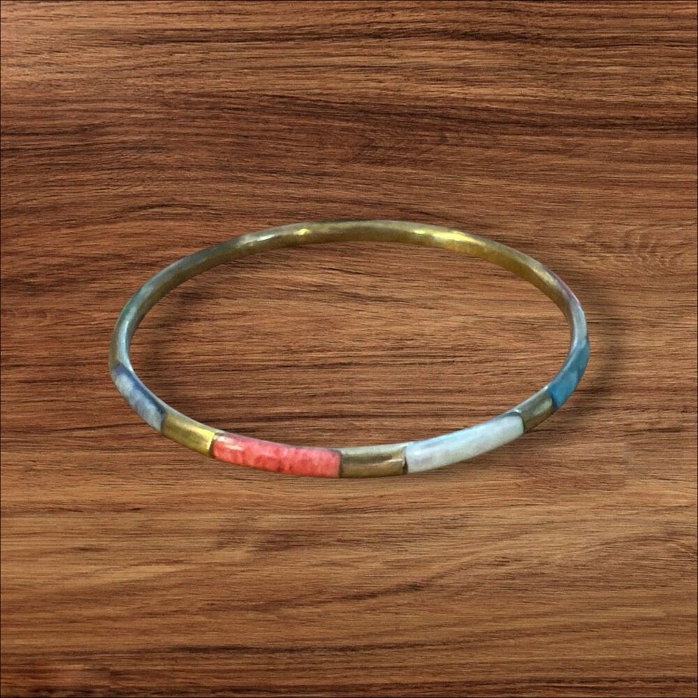 Vintage Multicolor Mother of Pearl Inlay Brass Tone Bangle Bracelet 8.25 Inch